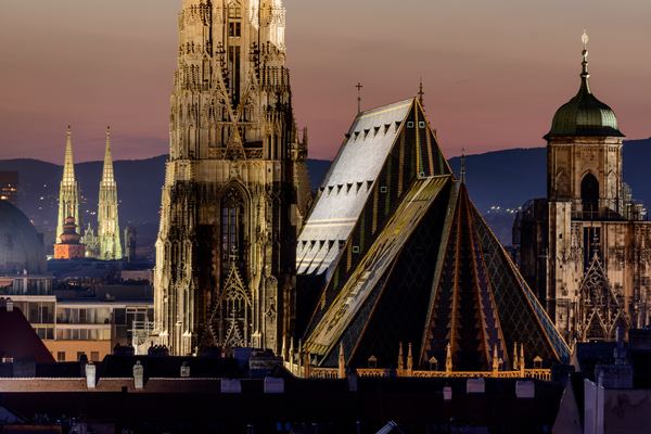 ATVIE - Vienna - Vienna Night _jacek dylag_.jpg